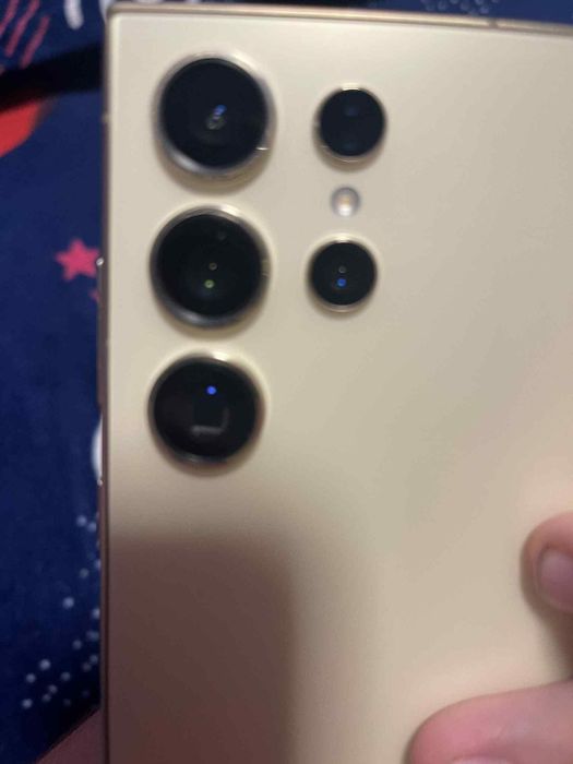 S24 ultra Telefon Nou Nu are nici un Defect telefonul este impecabil