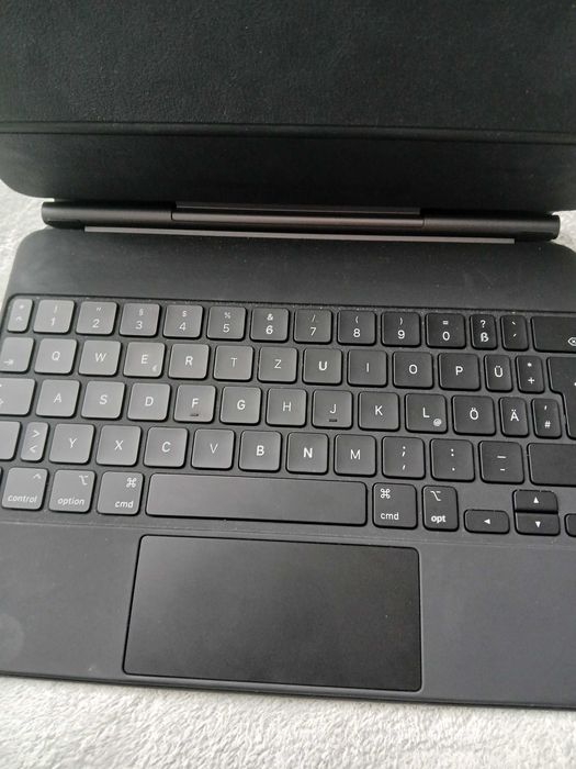 Apple Magic Keyboard немска