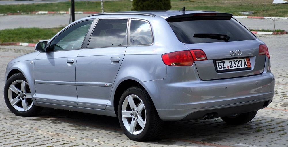 Audi a3 2.0 tdi 140 cp 3 x sline