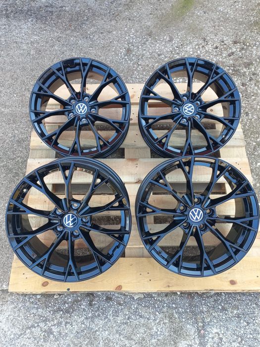 17"Vw Gtd GtiBlack Gloss 7.5j et40 Golf Passat Tiguan Touran Caddy Seat Škoda Чисто Нови