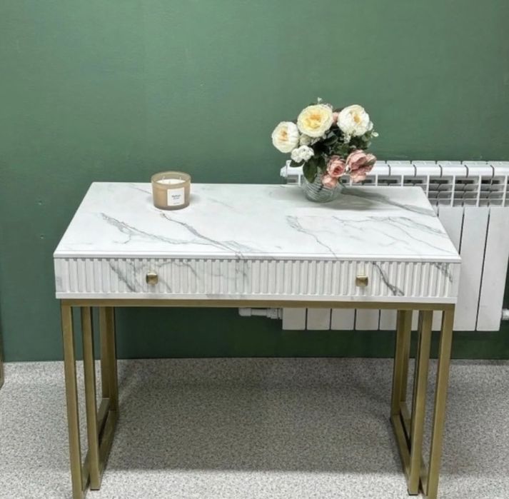 Стол-трансформер (книжка) в г. Семей