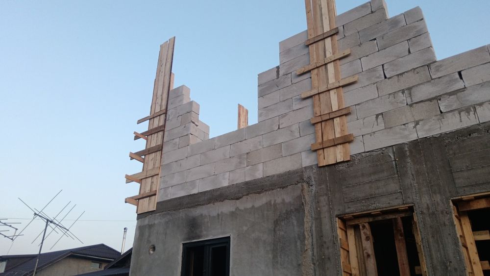 Construim cabana A frame, case fara avans