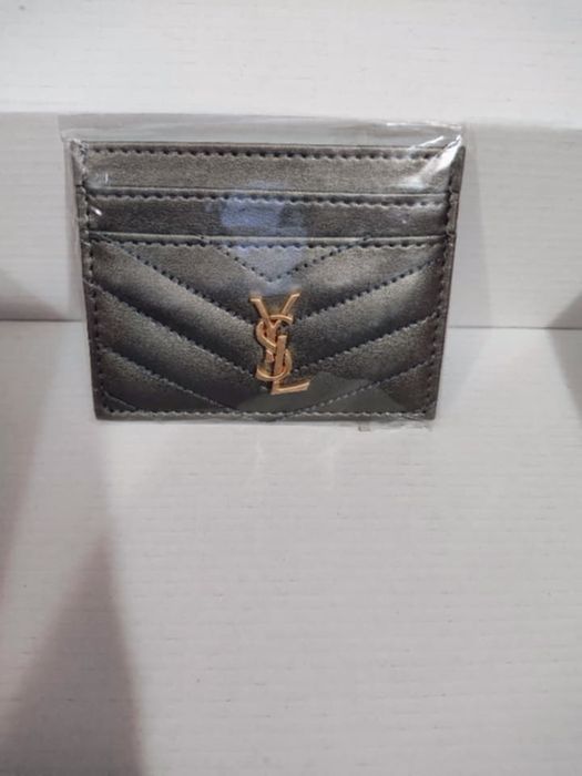 Аксесоар портмоне и картодържатели