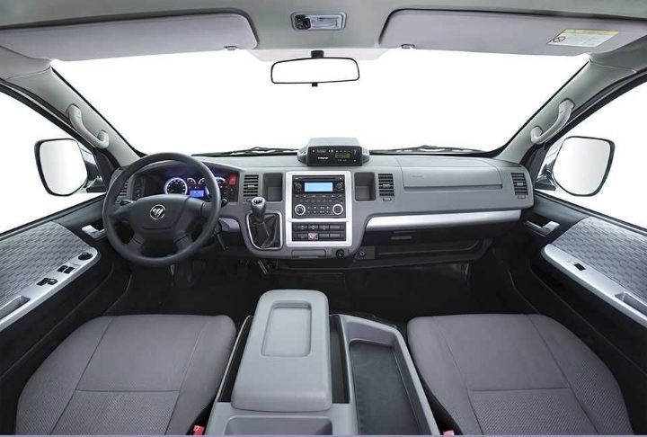 Mikroavtobus sotiladi