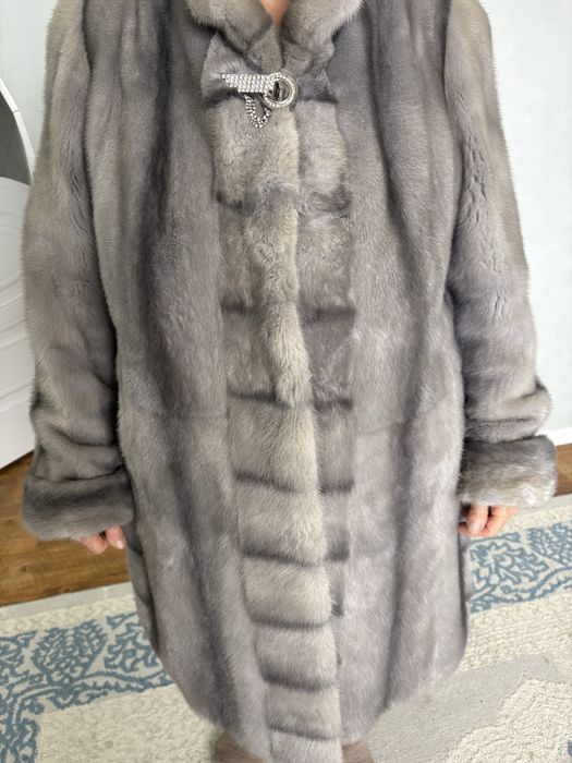 Шуба в отличном состояний