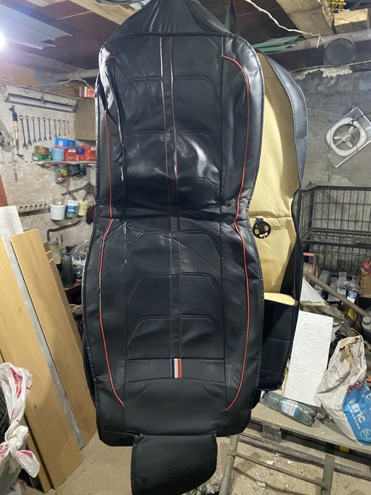 Чехлы кожанные (стояли на галанте 7)