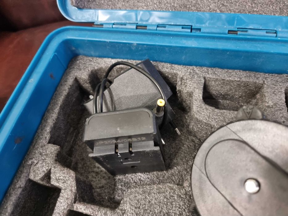 Лазерен нивелир, зелен цвят