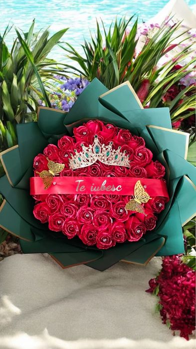 Buchete trandafiri spuma