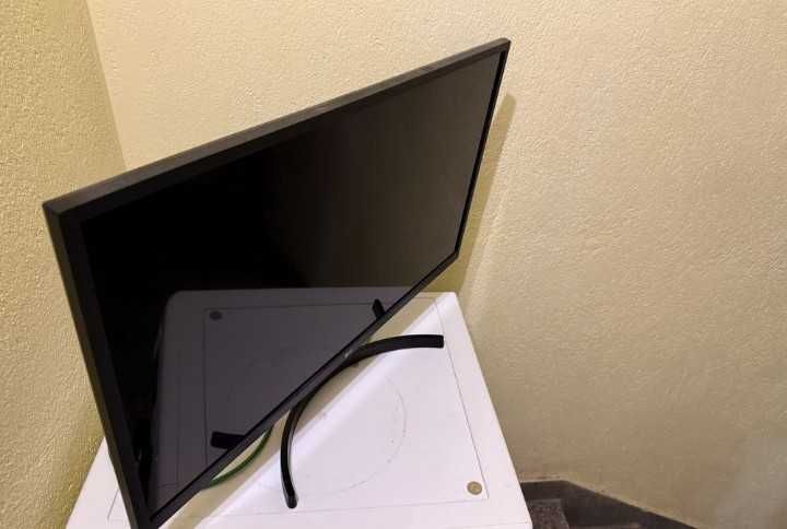 Монитор LG 32 ''