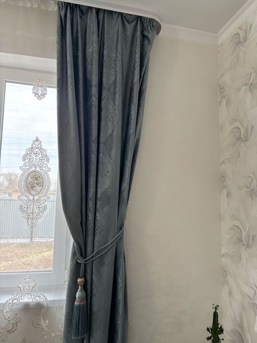 Шторы 2,8 метра продам