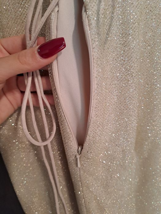 Бална рокля, блестяща, цвят "champagne gold"