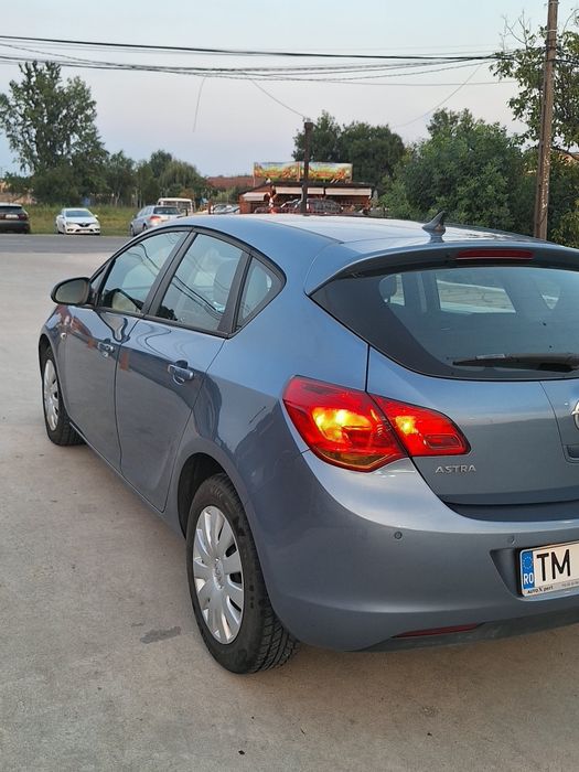 OPEL Astra 2010 — imagine 3