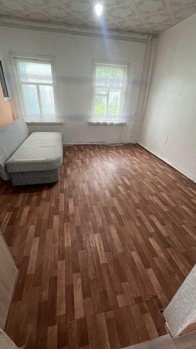 Продам в Бензострое