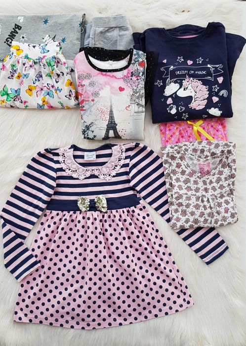 Дрехи за момиче 3-5 години цена 3,50лв брой