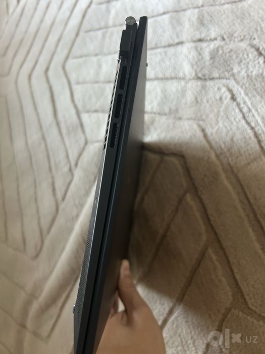 Asus zenbook 14 Oled display
