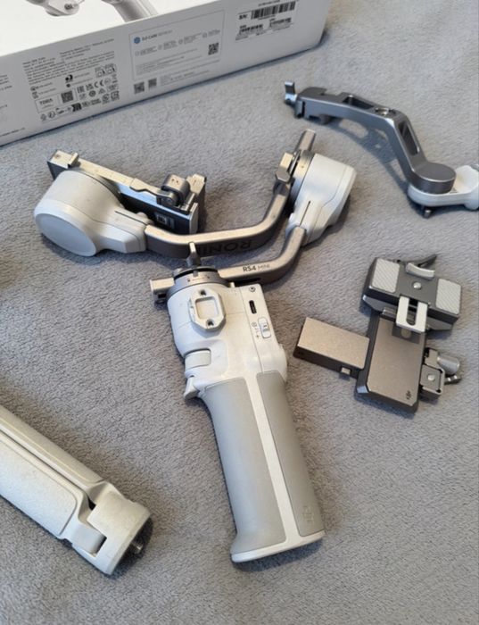Stabilizator/Gimbal DJI RS4 Mini Combo | ca NOU | Factura + Garantie | Pret Fix | ID061