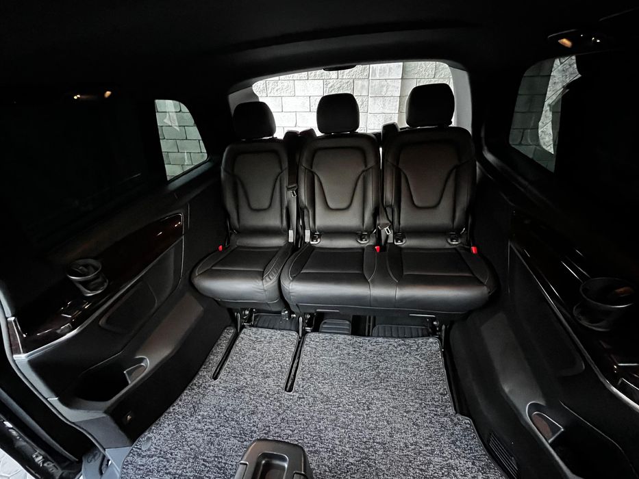 Трансфер с водителем минивэн Mercedes V class