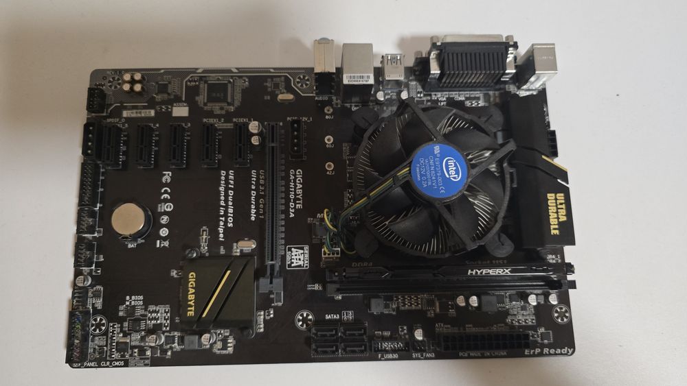 Комплект дъно Gigabyte H110 + Intel процесор + 8GB DDR4