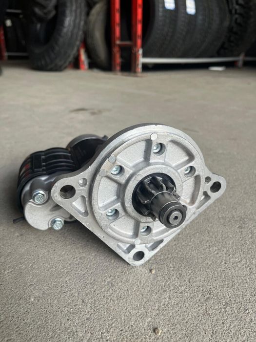 Electromotor cu reductor amplificat de putere UTB U-445 Fiat ARO