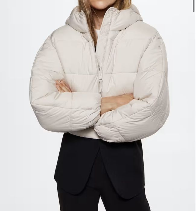 MANGO ново дамско късо яке в бежово