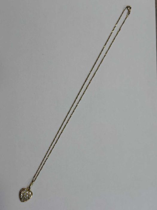 Златен дамски синджир със сърце – 3,30 г
