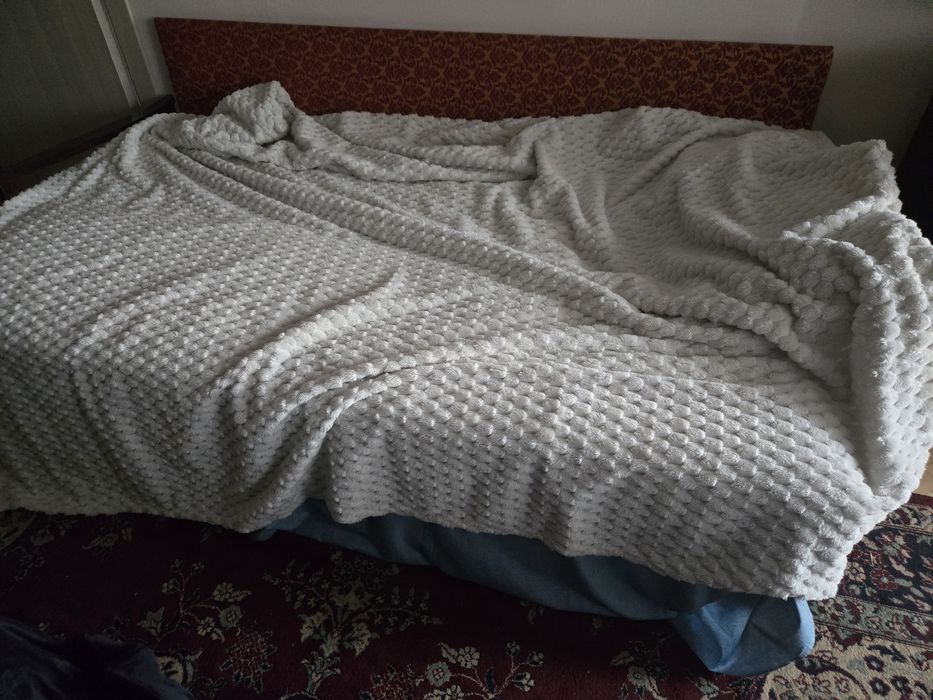 Vând mobilă de sufragerie . Preț negociabil