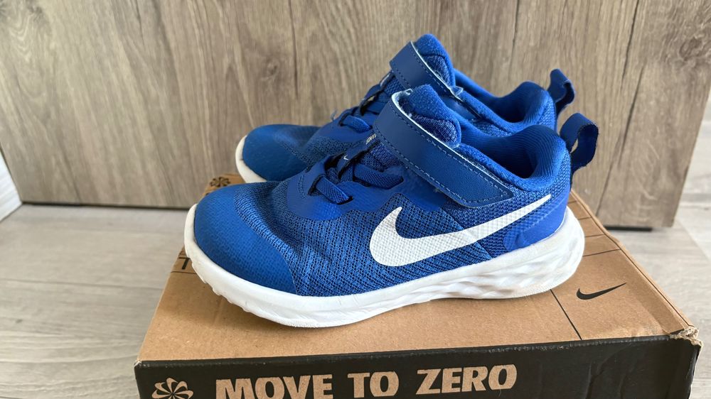 Детски маратонки Nike Revolution 6