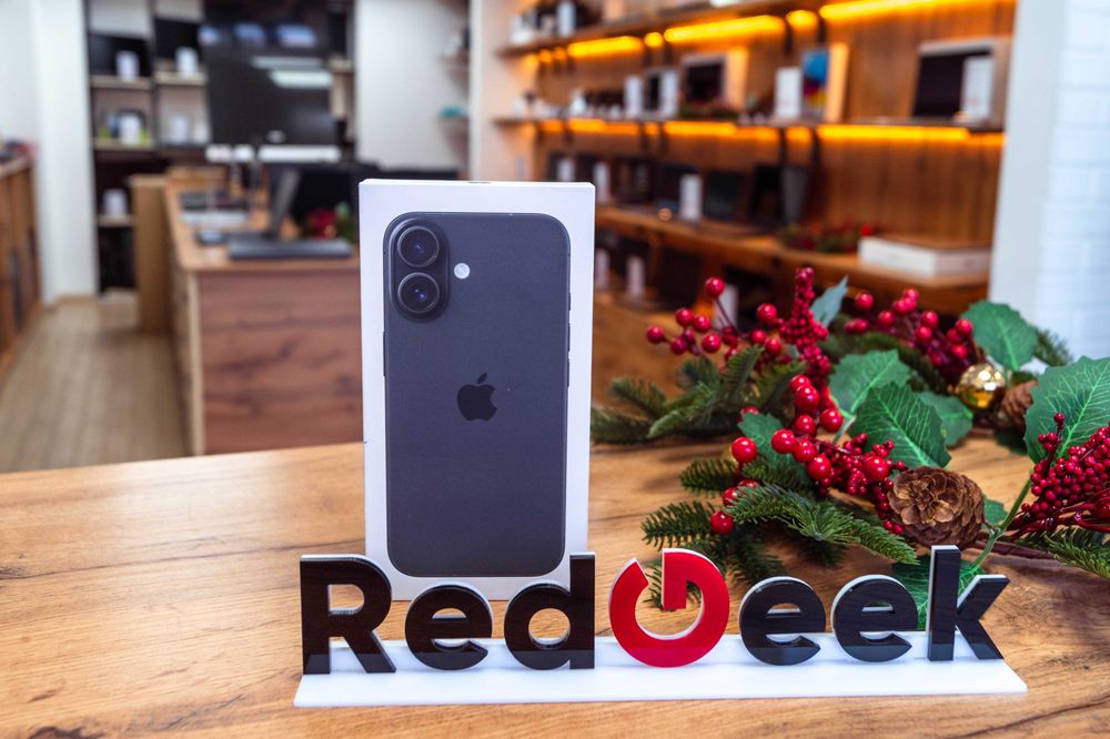 Новый iPhone 16 256 GB черный Запечатанный Магазин Red Geek