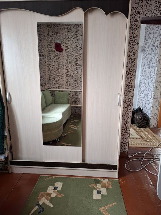 Продам купе шкаф