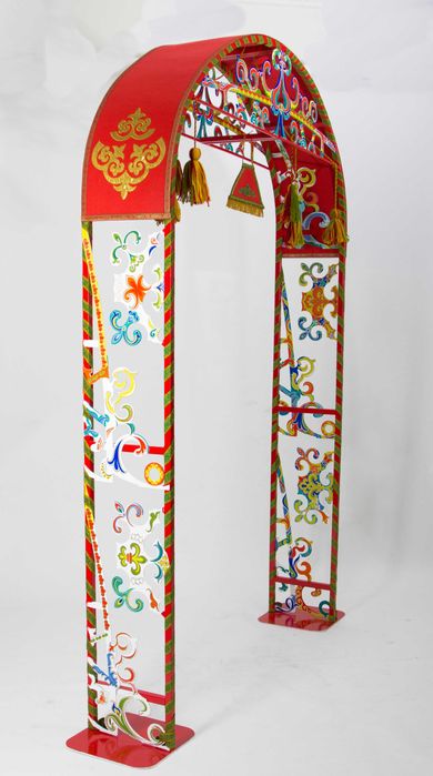 Арка в национальном стиле