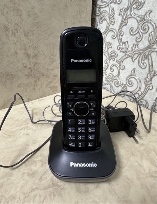 Цифровой беспроводной телефон Panasonic