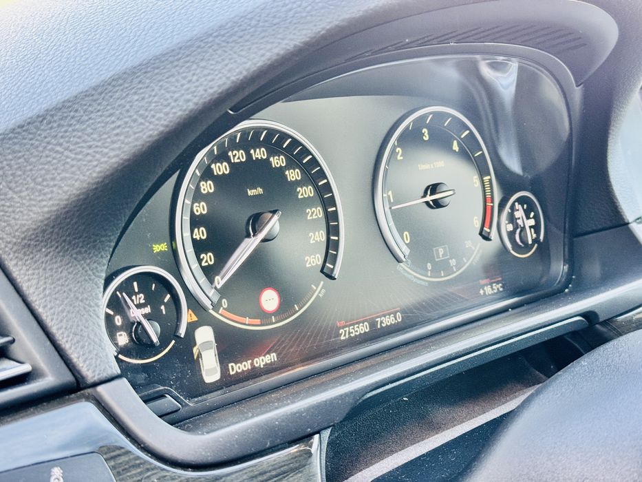 BMW  F 10 520 D. NU SCHIMB!