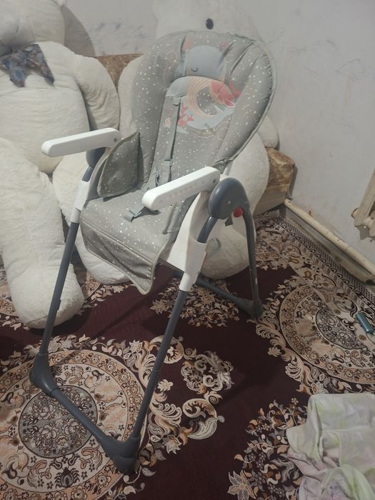 Стул для кормления