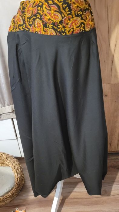 Pantaloni bufanți dama
