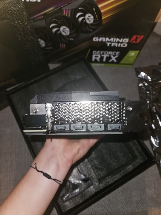 Видеокарта MSI GeForce RTX 3060Ti 8GB Gaming X  Trio пълен комплект