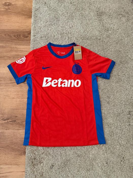 Tricou nou FCSB