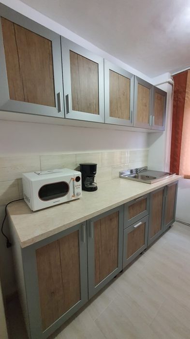 Apartament cu 4 camere de inchiriat