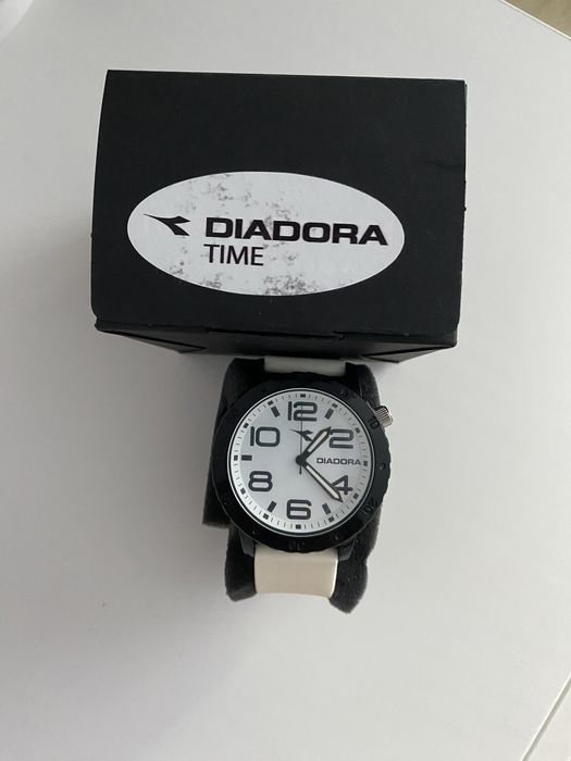 Ceas nou Diadora curea alba silicon