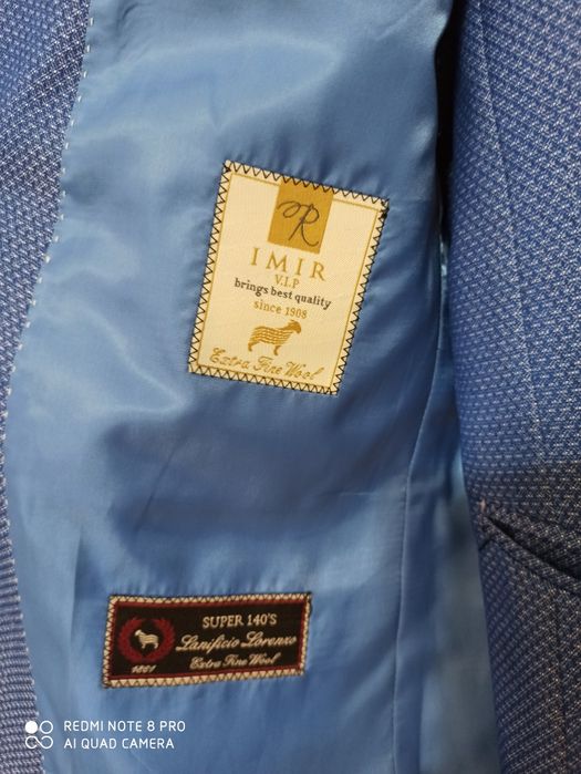 Продам костюм тройка