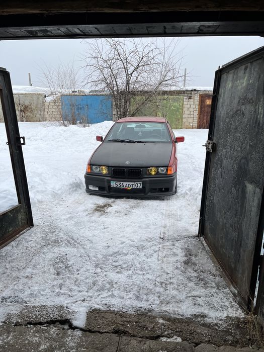 Продам bmw e36 (m50b20)