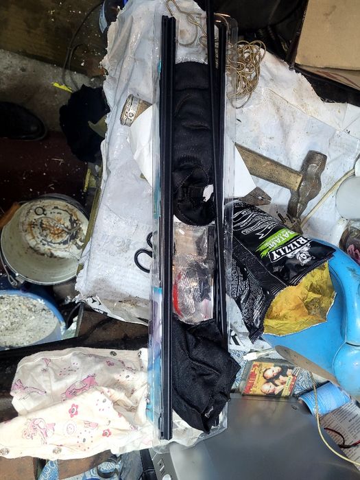 Шторка на авто продам