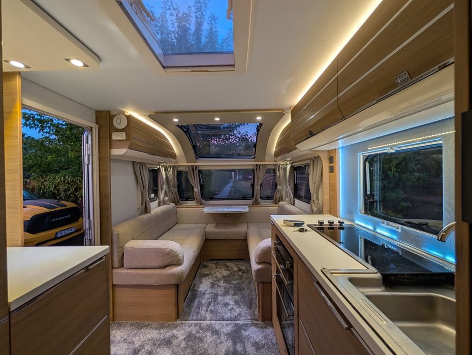 Adria Adora 612 DL Seine 2019 | ALDE | Mover PowrTouch | Baie + Duș separat