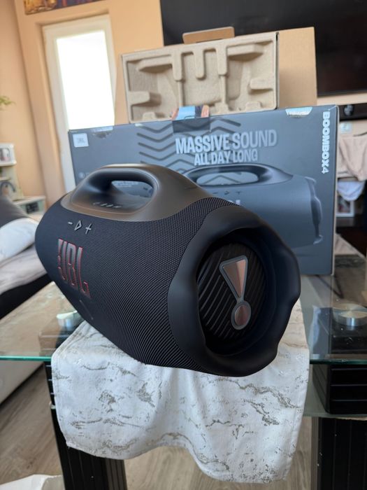 Jbl bombox 4 чисто нова