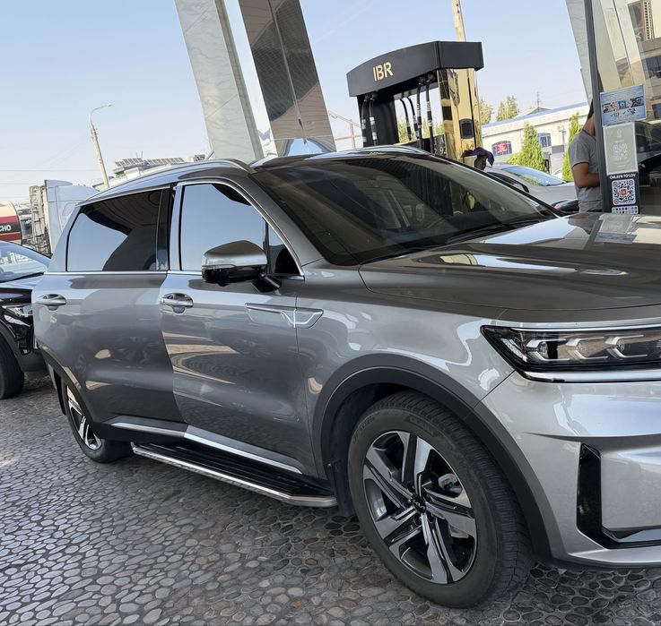 Kia sarento 2023 eng fuli shayba skorsligi