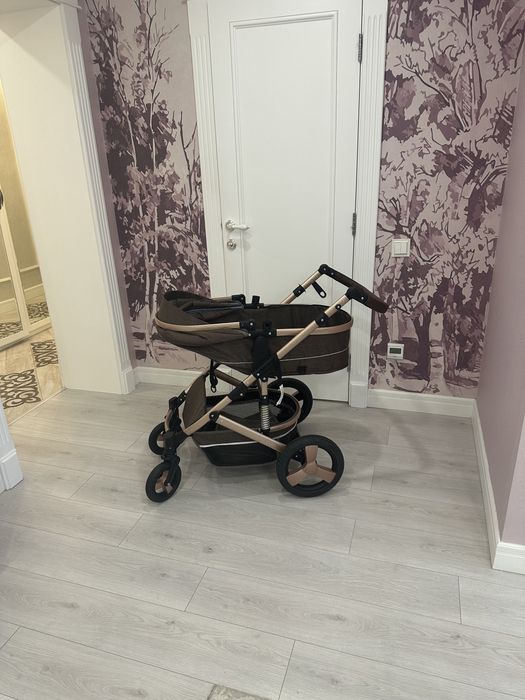 Коляска люлька и прогулочная