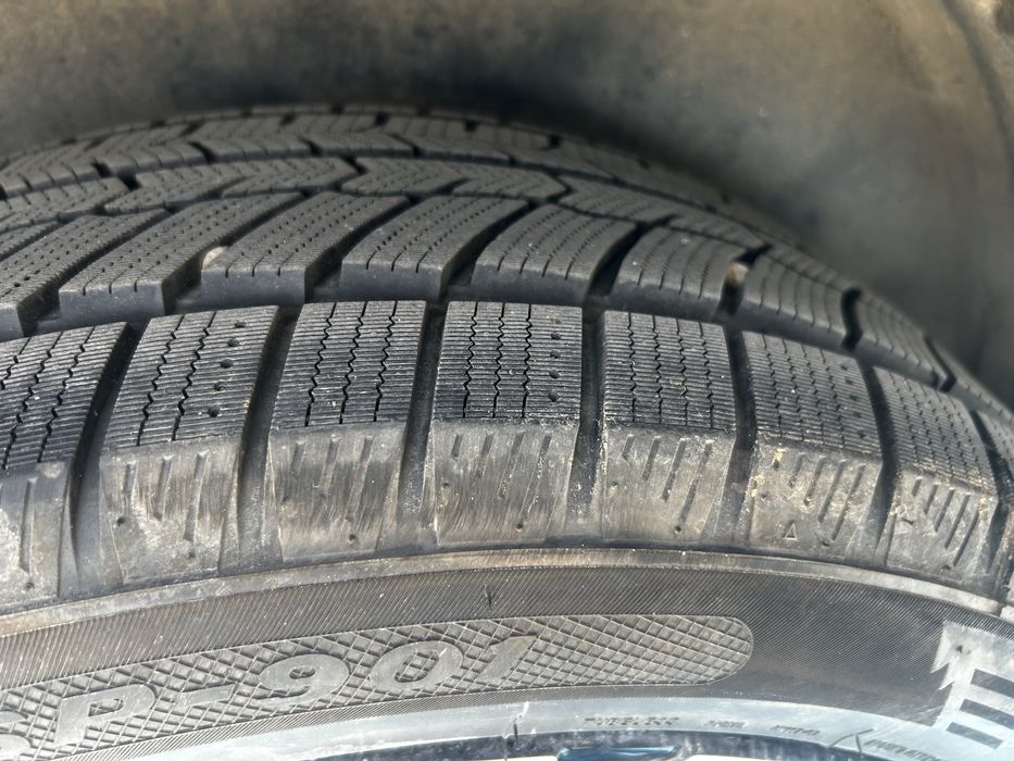 Продавам ситруен DS 7 crrossbec