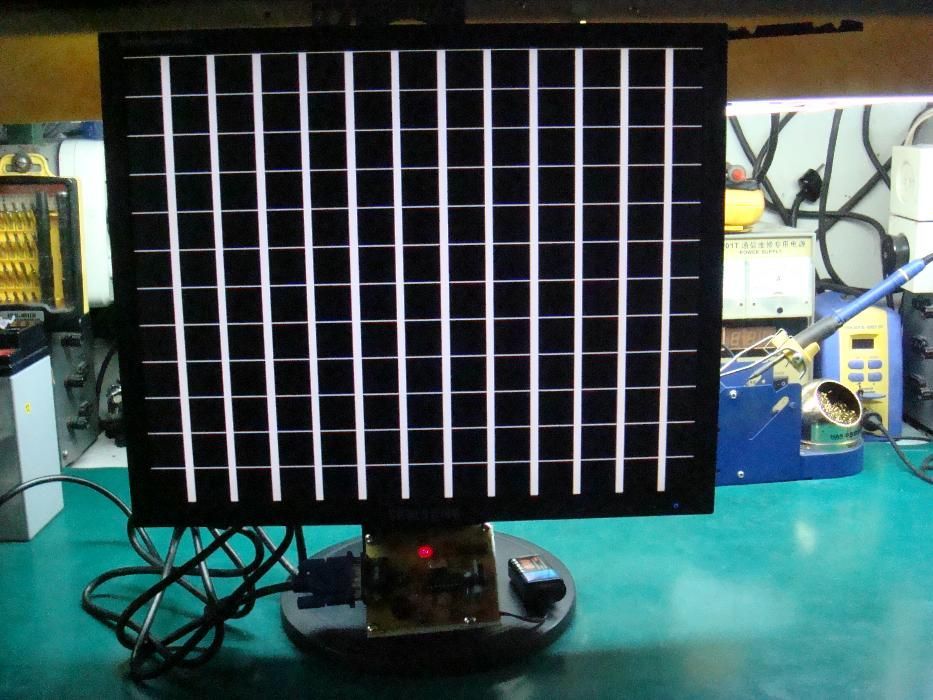 Прибор для проверки и ремонта мониторов.