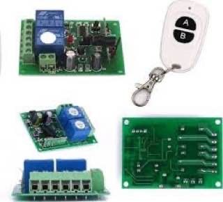 Блок реле управления на 4 реле для шлагбаума и пультов и многого друго