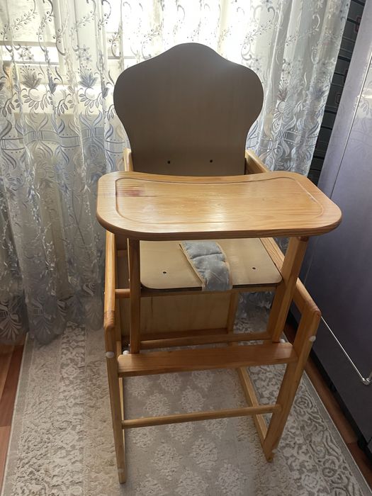 Деревянный стульчик для кормления 2в1