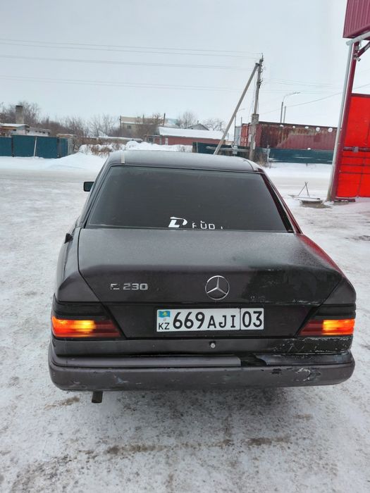 Продам 124 мерседес